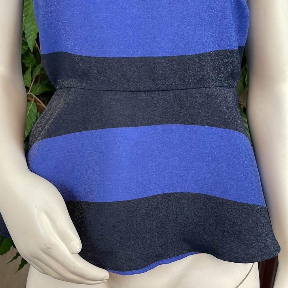 BANANA REPUBLIC STRIPED PEPLUM TOP - Picture 9 of 11